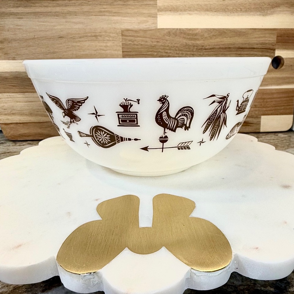 Vintage Pyrex Early American Mixing Bowl Brown on White #403 2.5 Qt - Excellent - Picture 3 of 9